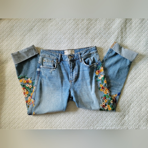 Free People Floral Embroidered Jeans (Size 25) - Picture 8 of 8